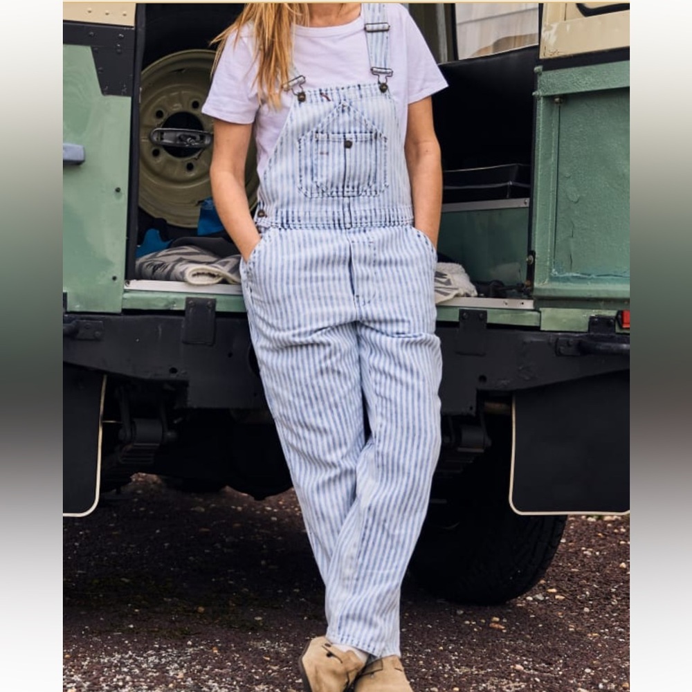 Faherty Topsail straight leg overall in railroad stripe sz Small NWT